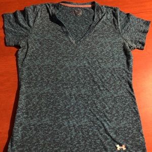 Women’s size L under armour t shirt